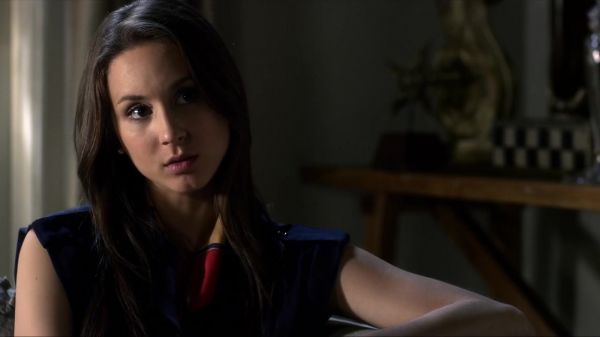 Pretty_Little_Liars_S03E06_BluRay_Rip_720p_Dual_Audio_WWW_TORRENTDOSFILMES_COM_0457.jpg