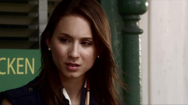 Pretty_Little_Liars_S03E06_BluRay_Rip_720p_Dual_Audio_WWW_TORRENTDOSFILMES_COM_0693.jpg