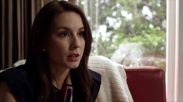 Pretty_Little_Liars_S03E06_BluRay_Rip_720p_Dual_Audio_WWW_TORRENTDOSFILMES_COM_1159.jpg