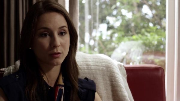 Pretty_Little_Liars_S03E06_BluRay_Rip_720p_Dual_Audio_WWW_TORRENTDOSFILMES_COM_1197.jpg