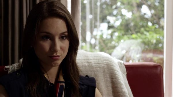 Pretty_Little_Liars_S03E06_BluRay_Rip_720p_Dual_Audio_WWW_TORRENTDOSFILMES_COM_1215.jpg