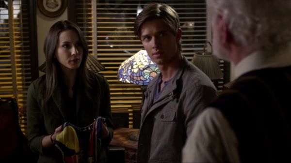 Pretty_Little_Liars_S03E06_BluRay_Rip_720p_Dual_Audio_WWW_TORRENTDOSFILMES_COM_1602.jpg