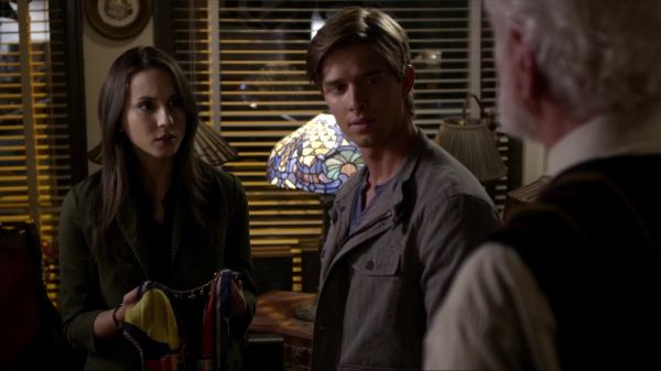 Pretty_Little_Liars_S03E06_BluRay_Rip_720p_Dual_Audio_WWW_TORRENTDOSFILMES_COM_1603.jpg