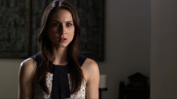 Pretty_Little_Liars_S03E06_BluRay_Rip_720p_Dual_Audio_WWW_TORRENTDOSFILMES_COM_2522.jpg