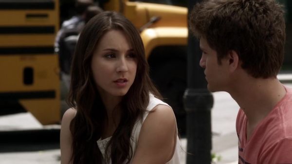Pretty_Little_Liars_S03E07_BluRay_Rip_720p_Dual_Audio_WWW_TORRENTDOSFILMES_COM_0440.jpg