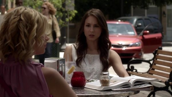 Pretty_Little_Liars_S03E07_BluRay_Rip_720p_Dual_Audio_WWW_TORRENTDOSFILMES_COM_1250.jpg