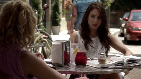 Pretty_Little_Liars_S03E07_BluRay_Rip_720p_Dual_Audio_WWW_TORRENTDOSFILMES_COM_1268.jpg
