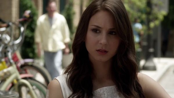 Pretty_Little_Liars_S03E07_BluRay_Rip_720p_Dual_Audio_WWW_TORRENTDOSFILMES_COM_1275.jpg