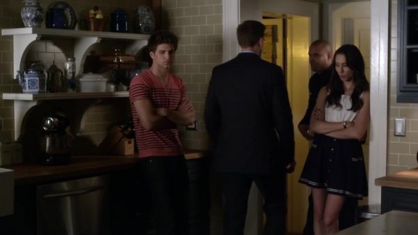 Pretty_Little_Liars_S03E07_BluRay_Rip_720p_Dual_Audio_WWW_TORRENTDOSFILMES_COM_2137.jpg