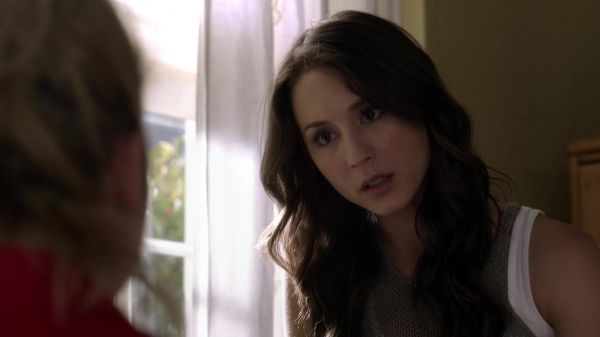 Pretty_Little_Liars_S03E08_BluRay_Rip_720p_Dual_Audio_WWW_TORRENTDOSFILMES_COM_0080.jpg