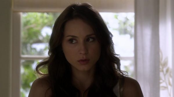 Pretty_Little_Liars_S03E08_BluRay_Rip_720p_Dual_Audio_WWW_TORRENTDOSFILMES_COM_0097.jpg
