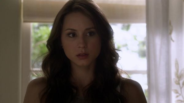Pretty_Little_Liars_S03E08_BluRay_Rip_720p_Dual_Audio_WWW_TORRENTDOSFILMES_COM_0105.jpg