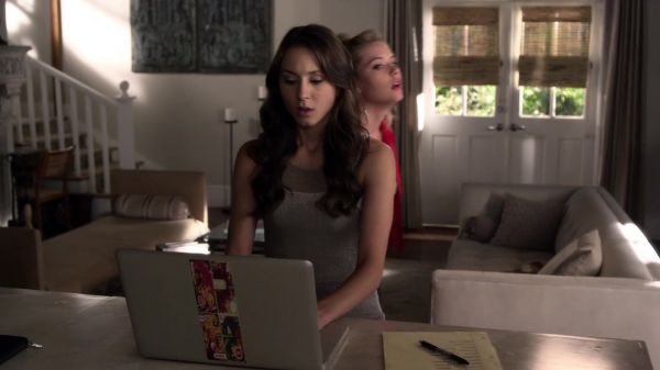 Pretty_Little_Liars_S03E08_BluRay_Rip_720p_Dual_Audio_WWW_TORRENTDOSFILMES_COM_0484.jpg