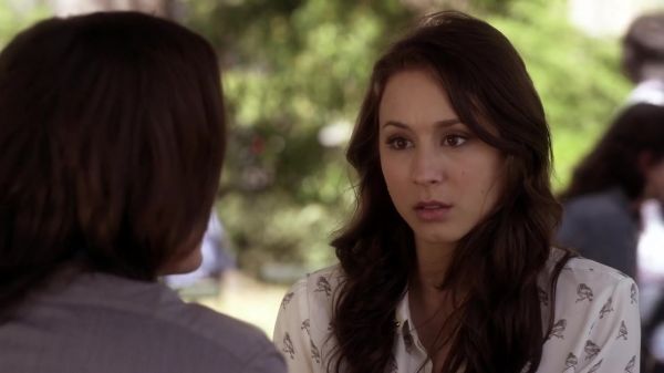 Pretty_Little_Liars_S03E08_BluRay_Rip_720p_Dual_Audio_WWW_TORRENTDOSFILMES_COM_0910.jpg