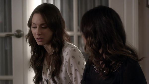 Pretty_Little_Liars_S03E08_BluRay_Rip_720p_Dual_Audio_WWW_TORRENTDOSFILMES_COM_1130.jpg