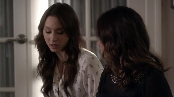 Pretty_Little_Liars_S03E08_BluRay_Rip_720p_Dual_Audio_WWW_TORRENTDOSFILMES_COM_1131.jpg