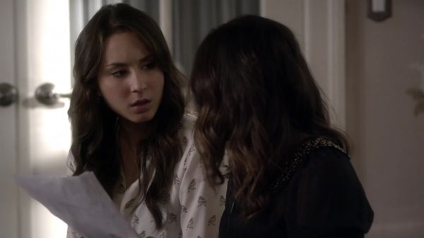 Pretty_Little_Liars_S03E08_BluRay_Rip_720p_Dual_Audio_WWW_TORRENTDOSFILMES_COM_1164.jpg