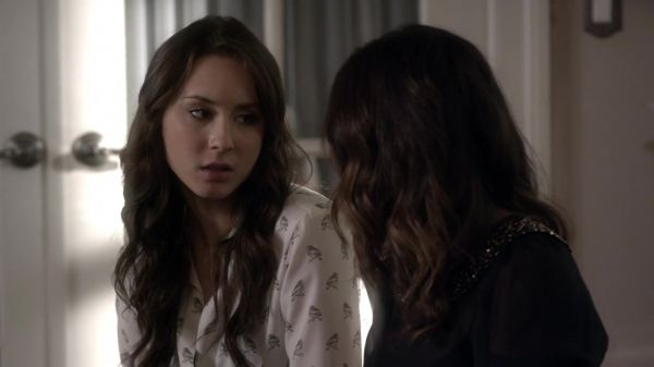 Pretty_Little_Liars_S03E08_BluRay_Rip_720p_Dual_Audio_WWW_TORRENTDOSFILMES_COM_1166.jpg
