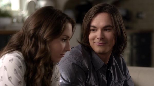 Pretty_Little_Liars_S03E08_BluRay_Rip_720p_Dual_Audio_WWW_TORRENTDOSFILMES_COM_1448.jpg