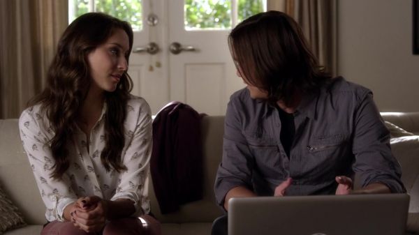 Pretty_Little_Liars_S03E08_BluRay_Rip_720p_Dual_Audio_WWW_TORRENTDOSFILMES_COM_1453.jpg