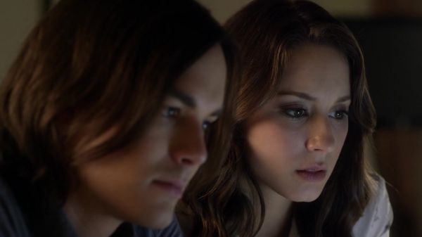 Pretty_Little_Liars_S03E08_BluRay_Rip_720p_Dual_Audio_WWW_TORRENTDOSFILMES_COM_1601.jpg