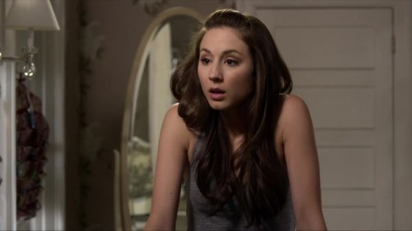 Pretty_Little_Liars_S03E09_BluRay_Rip_720p_Dual_Audio_WWW_TORRENTDOSFILMES_COM_0819.jpg