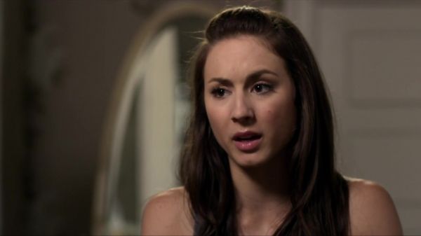 Pretty_Little_Liars_S03E09_BluRay_Rip_720p_Dual_Audio_WWW_TORRENTDOSFILMES_COM_0829.jpg