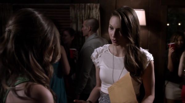 Pretty_Little_Liars_S03E09_BluRay_Rip_720p_Dual_Audio_WWW_TORRENTDOSFILMES_COM_1038.jpg