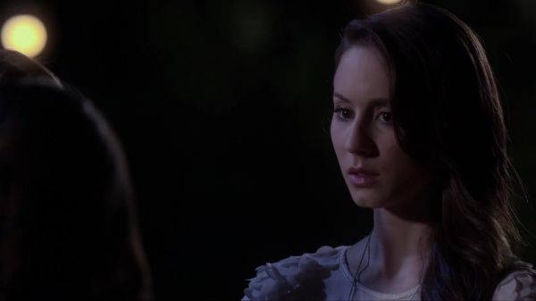 Pretty_Little_Liars_S03E09_BluRay_Rip_720p_Dual_Audio_WWW_TORRENTDOSFILMES_COM_1631.jpg