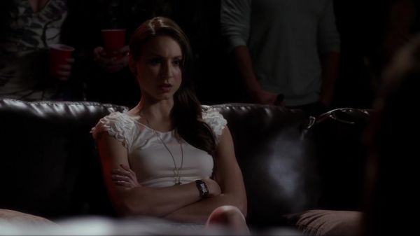 Pretty_Little_Liars_S03E09_BluRay_Rip_720p_Dual_Audio_WWW_TORRENTDOSFILMES_COM_1786.jpg