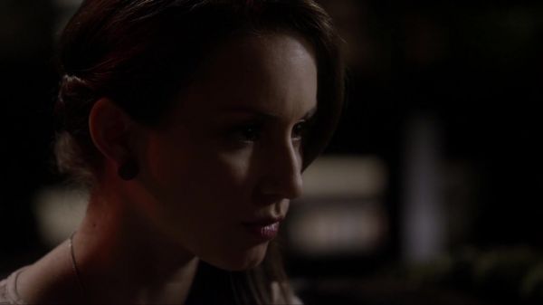 Pretty_Little_Liars_S03E09_BluRay_Rip_720p_Dual_Audio_WWW_TORRENTDOSFILMES_COM_1824.jpg