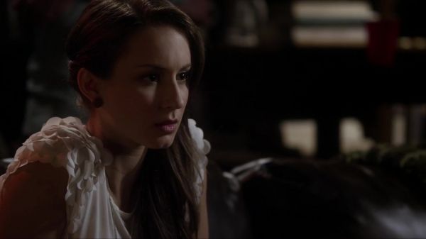 Pretty_Little_Liars_S03E09_BluRay_Rip_720p_Dual_Audio_WWW_TORRENTDOSFILMES_COM_1844.jpg