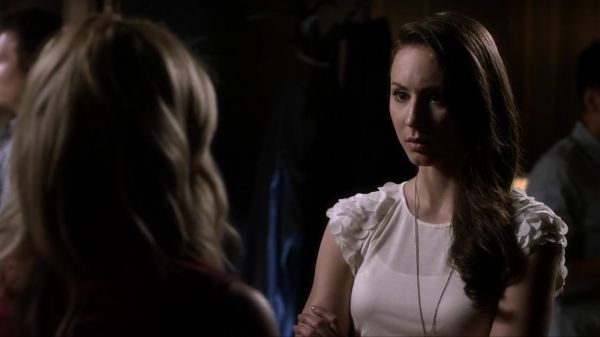 Pretty_Little_Liars_S03E09_BluRay_Rip_720p_Dual_Audio_WWW_TORRENTDOSFILMES_COM_2005.jpg