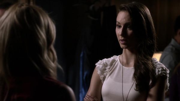 Pretty_Little_Liars_S03E09_BluRay_Rip_720p_Dual_Audio_WWW_TORRENTDOSFILMES_COM_2015.jpg