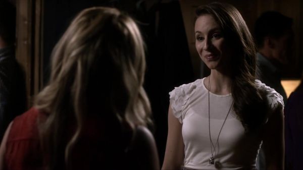 Pretty_Little_Liars_S03E09_BluRay_Rip_720p_Dual_Audio_WWW_TORRENTDOSFILMES_COM_2025.jpg