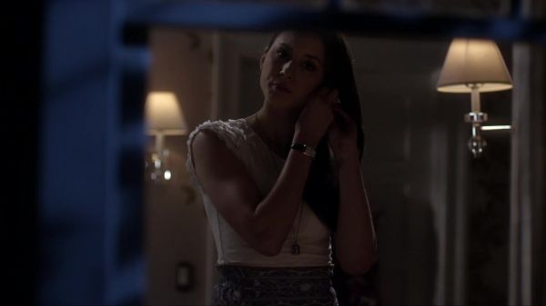 Pretty_Little_Liars_S03E09_BluRay_Rip_720p_Dual_Audio_WWW_TORRENTDOSFILMES_COM_2500.jpg