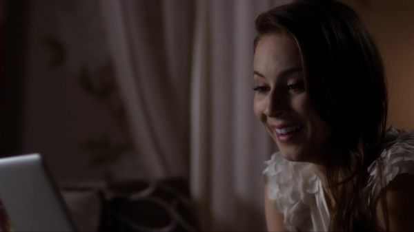 Pretty_Little_Liars_S03E09_BluRay_Rip_720p_Dual_Audio_WWW_TORRENTDOSFILMES_COM_2571.jpg