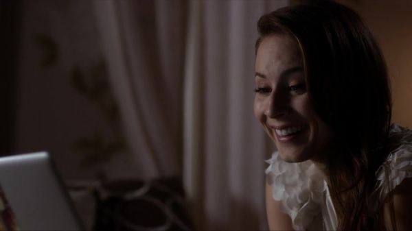 Pretty_Little_Liars_S03E09_BluRay_Rip_720p_Dual_Audio_WWW_TORRENTDOSFILMES_COM_2572.jpg