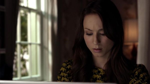 Pretty_Little_Liars_S03E10_BluRay_Rip_720p_Dual_Audio_WWW_TORRENTDOSFILMES_COM_1606.jpg