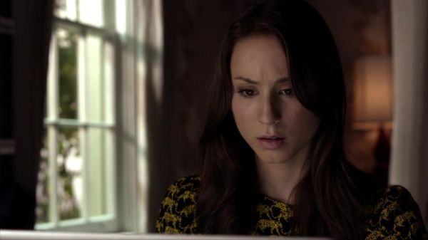 Pretty_Little_Liars_S03E10_BluRay_Rip_720p_Dual_Audio_WWW_TORRENTDOSFILMES_COM_1607.jpg
