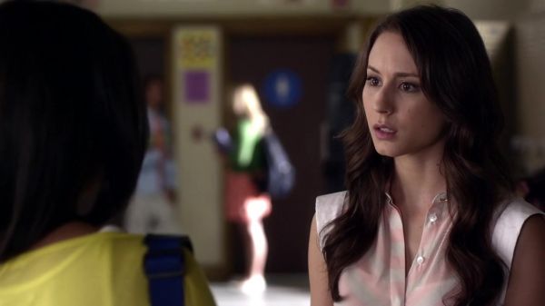 Pretty_Little_Liars_S03E11_BluRay_Rip_720p_Dual_Audio_WWW_TORRENTDOSFILMES_COM_0896.jpg