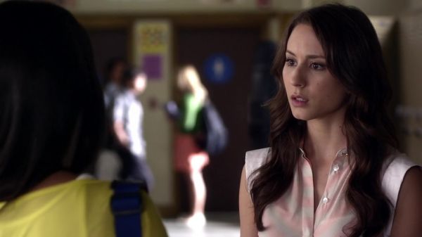Pretty_Little_Liars_S03E11_BluRay_Rip_720p_Dual_Audio_WWW_TORRENTDOSFILMES_COM_0897.jpg
