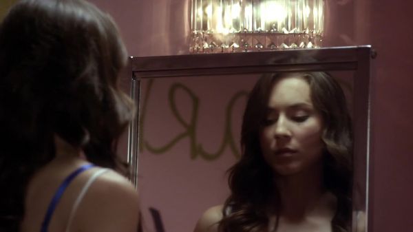 Pretty_Little_Liars_S03E11_BluRay_Rip_720p_Dual_Audio_WWW_TORRENTDOSFILMES_COM_1487.jpg