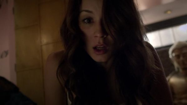 Pretty_Little_Liars_S03E11_BluRay_Rip_720p_Dual_Audio_WWW_TORRENTDOSFILMES_COM_1522.jpg