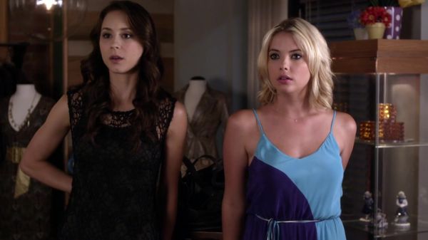 Pretty_Little_Liars_S03E11_BluRay_Rip_720p_Dual_Audio_WWW_TORRENTDOSFILMES_COM_2140.jpg
