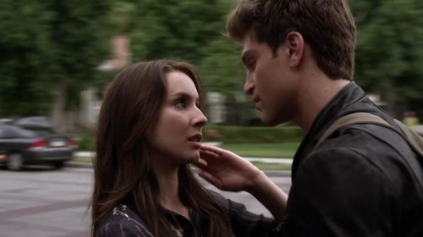 Pretty_Little_Liars_S03E12_BluRay_Rip_720p_Dual_Audio_WWW_TORRENTDOSFILMES_COM_0943.jpg