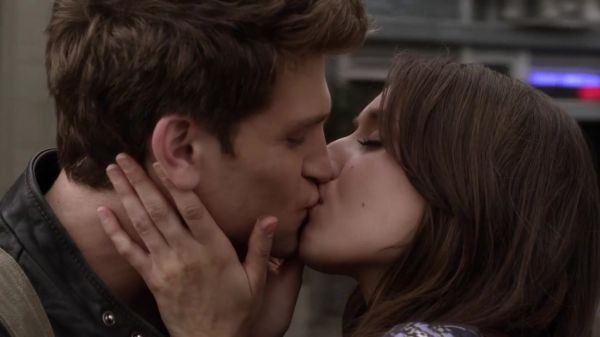 Pretty_Little_Liars_S03E12_BluRay_Rip_720p_Dual_Audio_WWW_TORRENTDOSFILMES_COM_0954.jpg