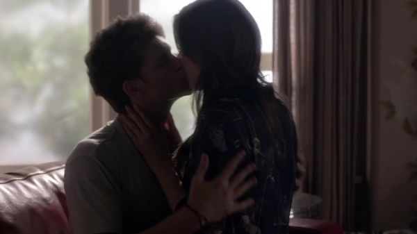 Pretty_Little_Liars_S03E12_BluRay_Rip_720p_Dual_Audio_WWW_TORRENTDOSFILMES_COM_1279.jpg