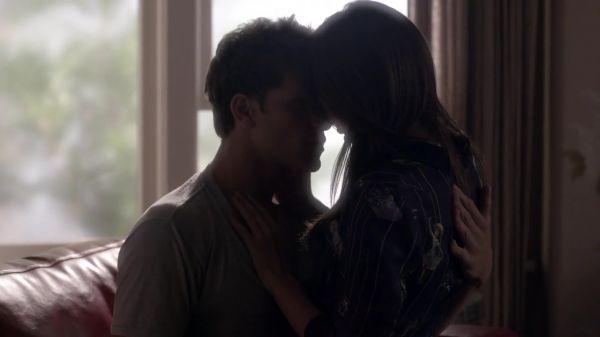 Pretty_Little_Liars_S03E12_BluRay_Rip_720p_Dual_Audio_WWW_TORRENTDOSFILMES_COM_1282.jpg