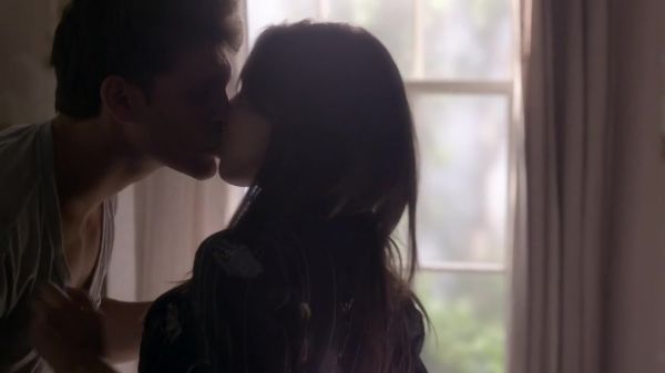 Pretty_Little_Liars_S03E12_BluRay_Rip_720p_Dual_Audio_WWW_TORRENTDOSFILMES_COM_1297.jpg